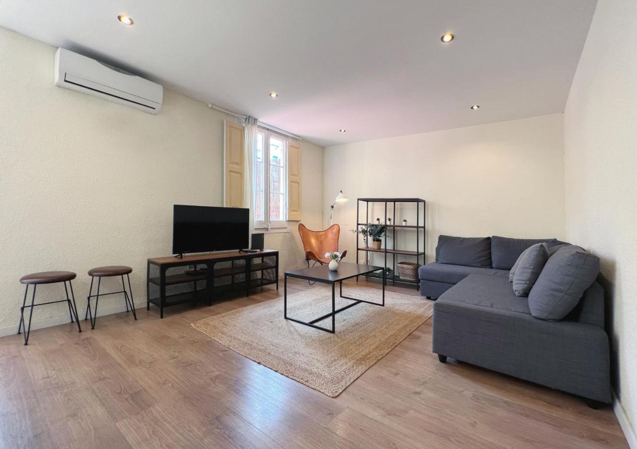 Stay U-Nique Apartments Rocafort Barcelona Bagian luar foto