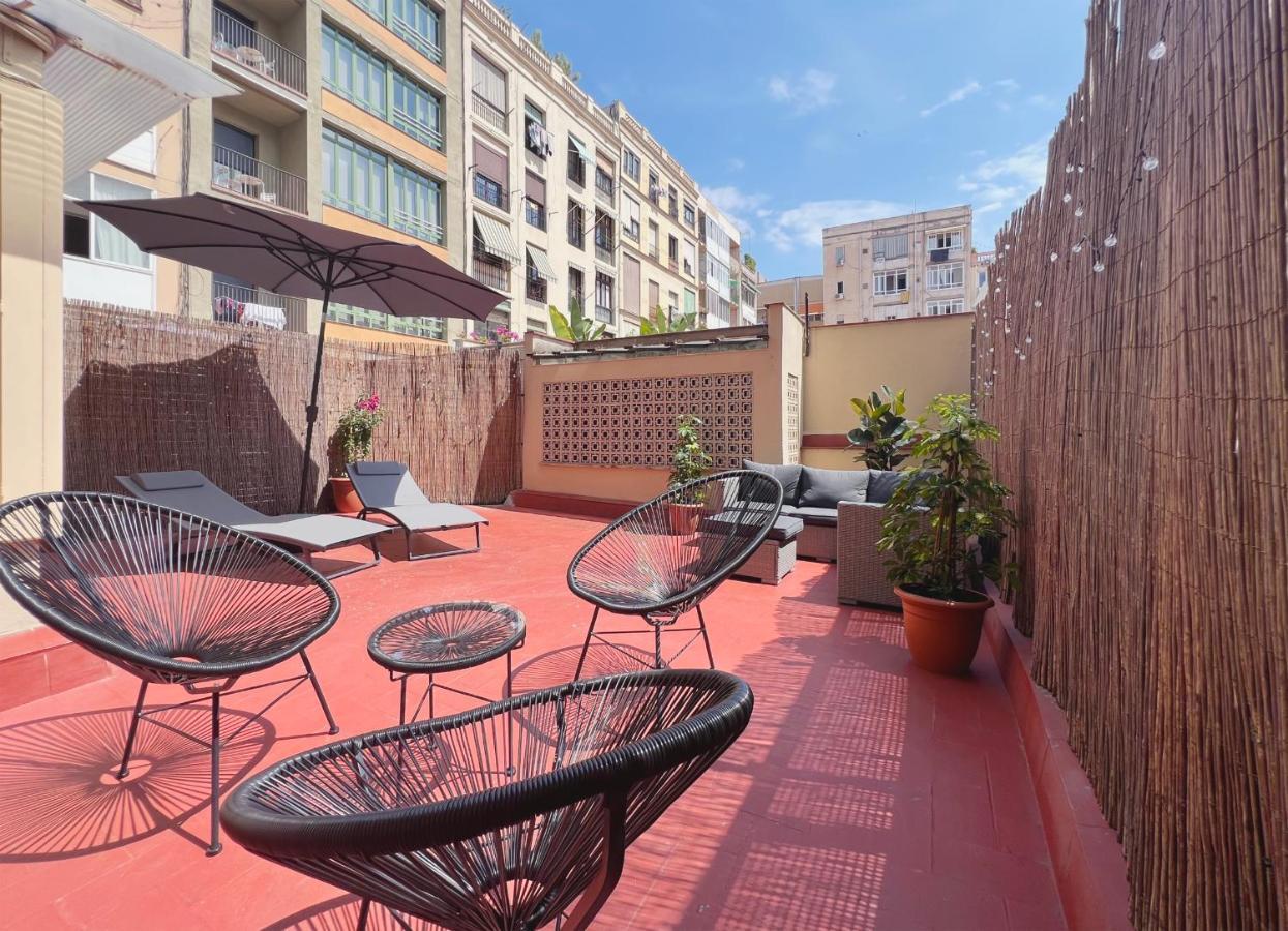 Stay U-Nique Apartments Rocafort Barcelona Bagian luar foto